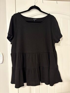torrid Black Short Sleeve Tiered Peplum Tunic